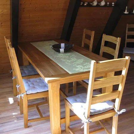 In Machtlos Mit Gemeinschaftlichem Pool Holiday home